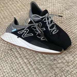New Balance Fresh Foam ROAV